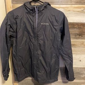Columbia rain coat/ windbreaker boys large